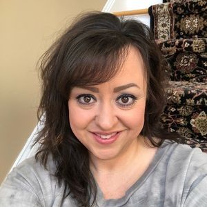 Meet your Posher, Aneta